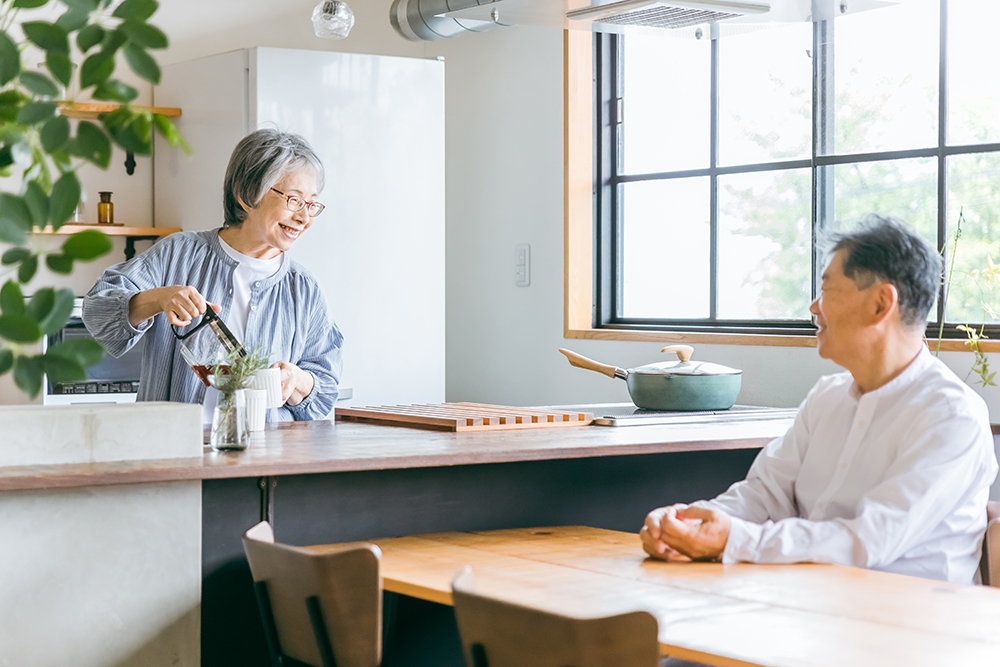 住み続けながら売却する「リースバック」